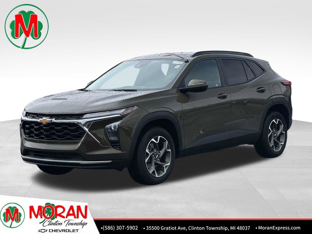 Certified 2024 Chevrolet Trax LT w/ Driver Confidence Package