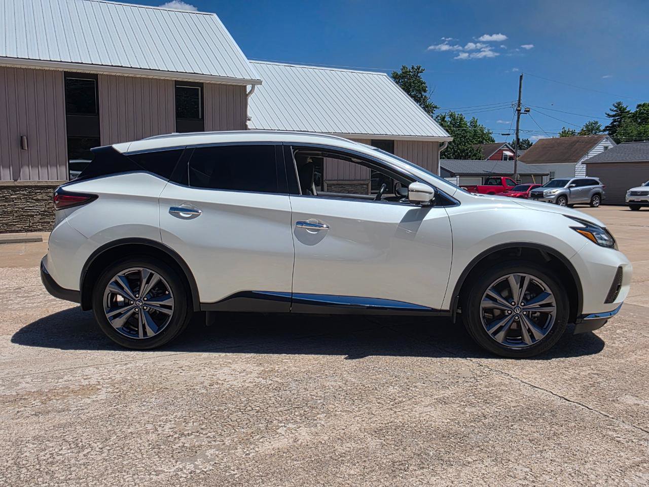 Used 2021 Nissan Murano Platinum AWD/4WD image 25
