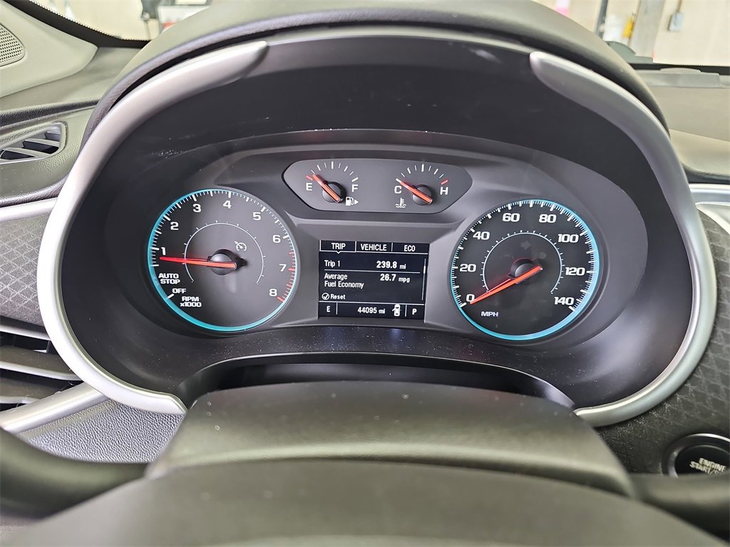 Used 2024 Chevrolet Malibu LT image 18