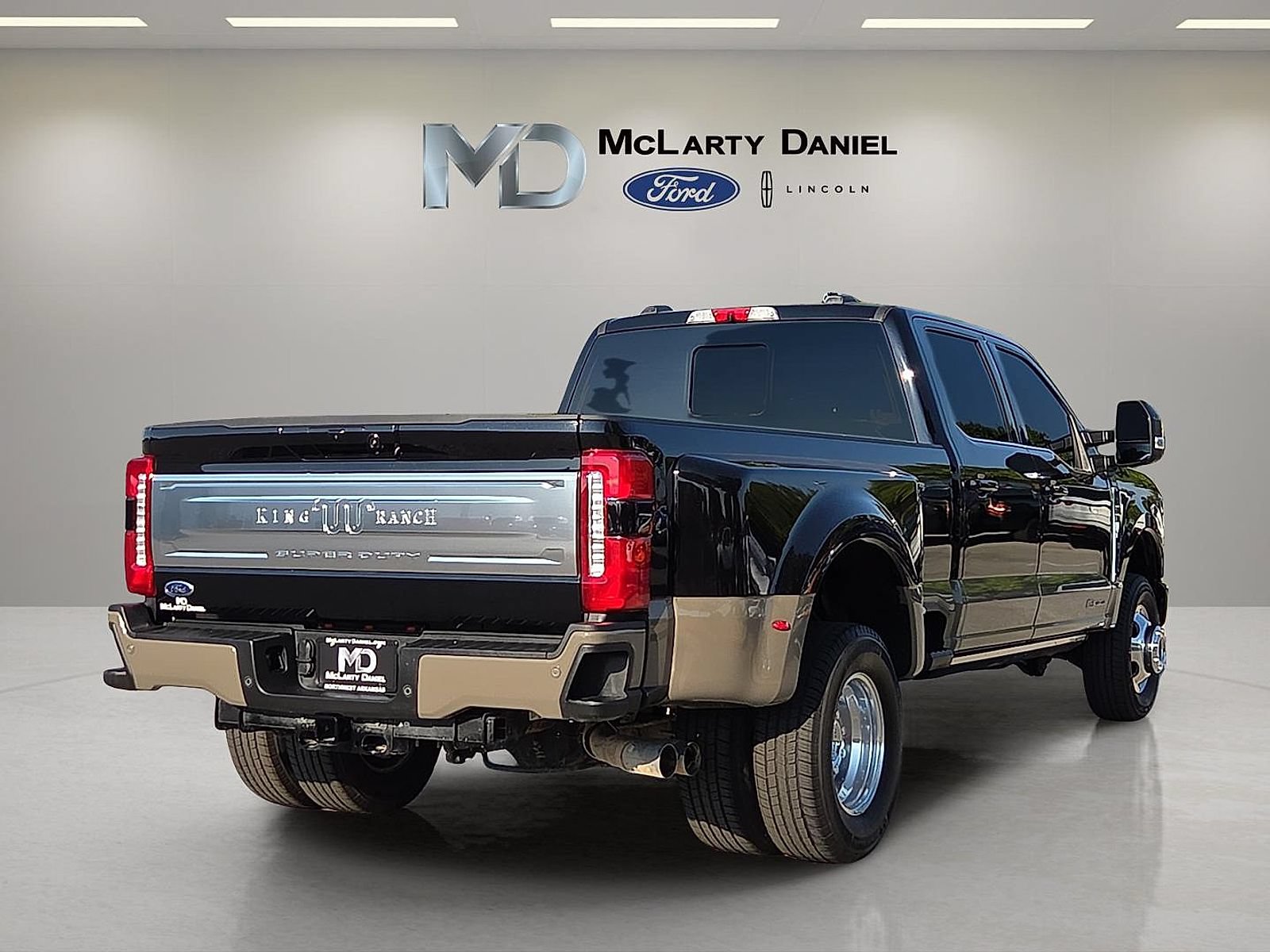 Certified 2026 Ford F350 King Ranch AWD/4WD image 5