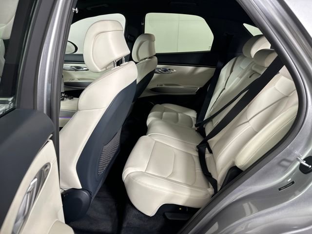 Used 2023 Genesis Electrified GV70 Advanced image 27