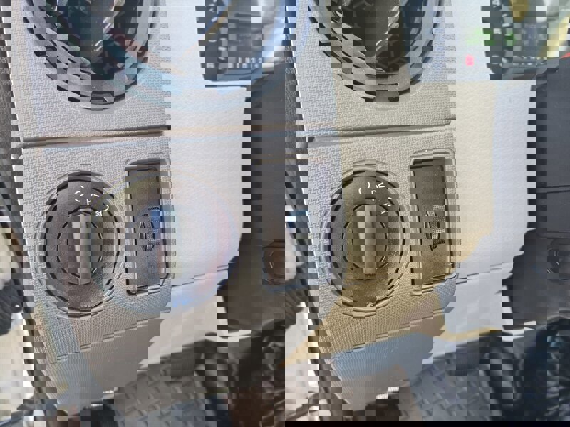 Used 2008 Ford F350 XL image 12