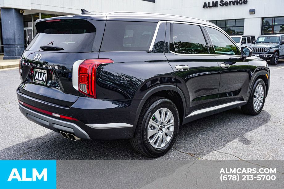 Used 2025 Hyundai Palisade SEL FWD image 6