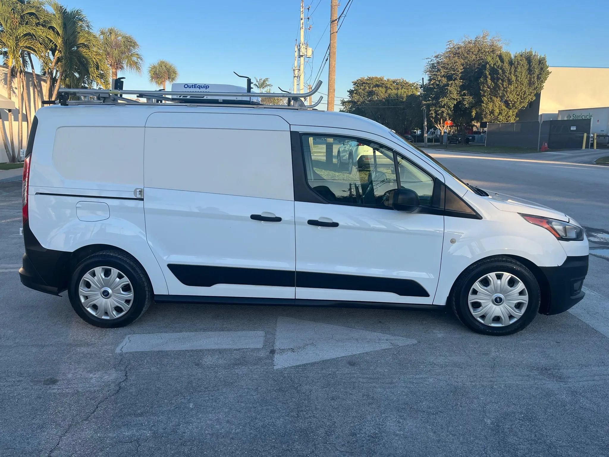 Used 2020 Ford Transit Connect XL FWD image 4