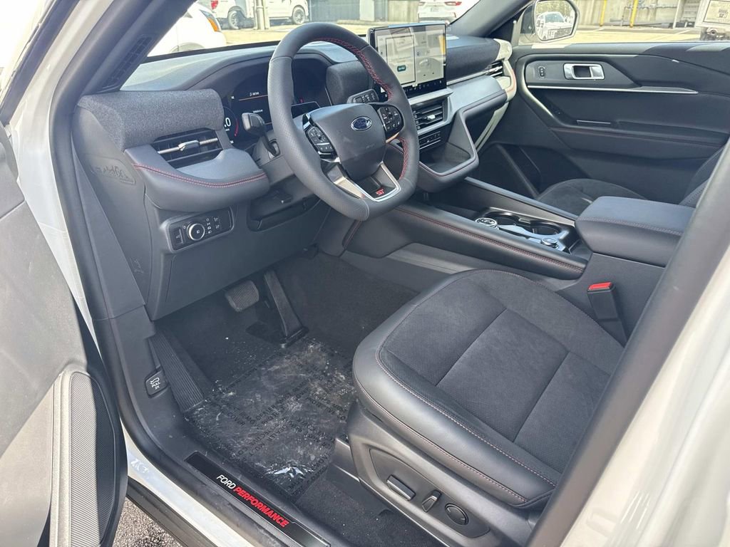 New 2026 Ford Explorer ST AWD/4WD image 38