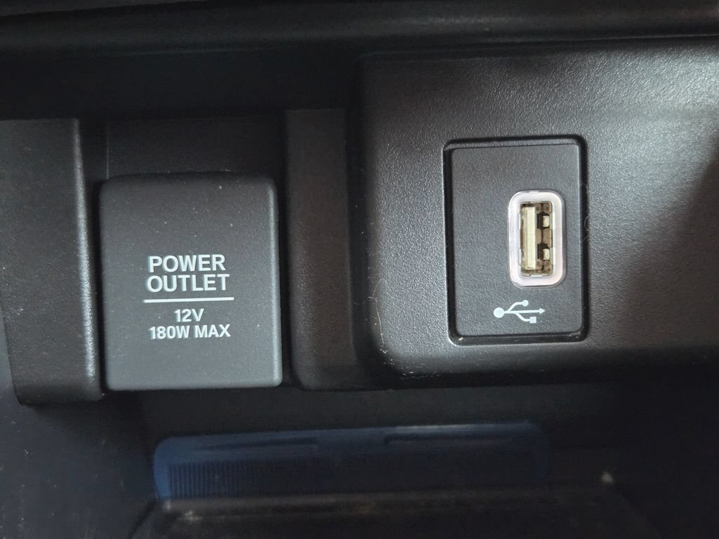 Used 2019 Honda Accord LX image 9