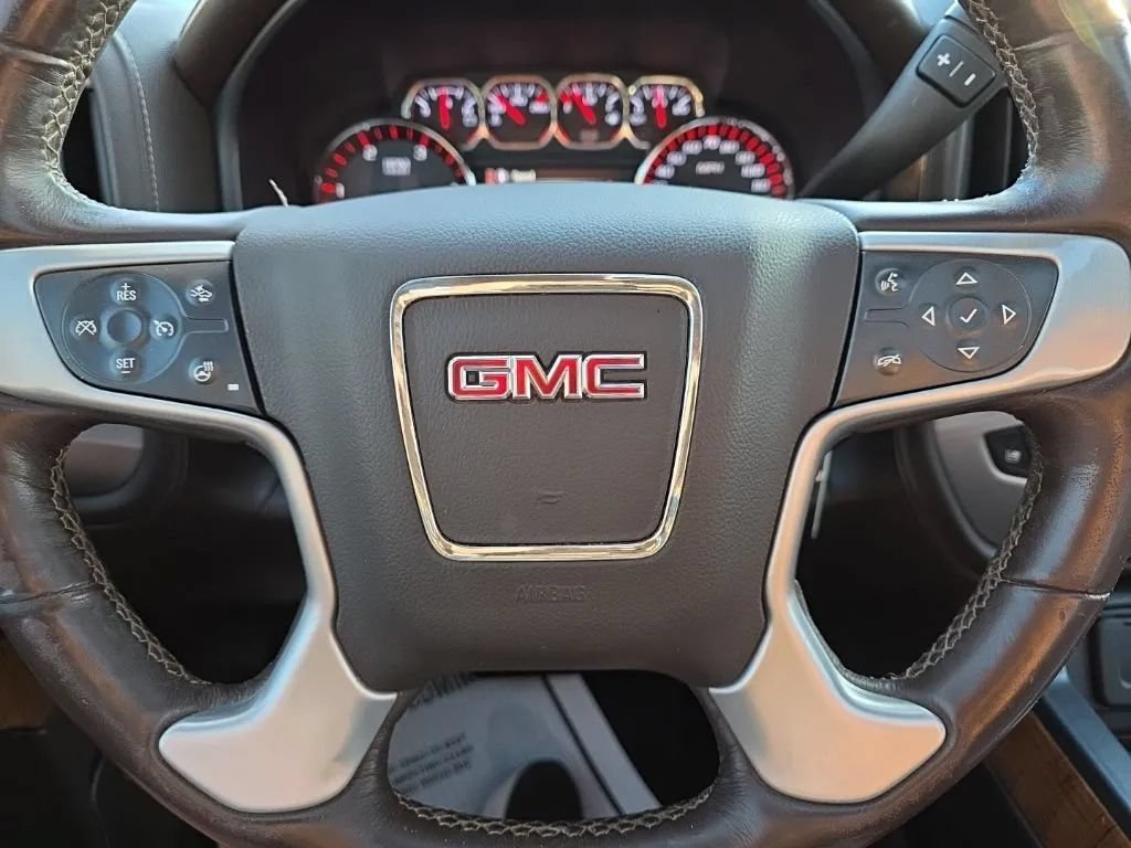 Used 2016 GMC Sierra 2500 SLT w/ Duramax Plus Package AWD/4WD image 20