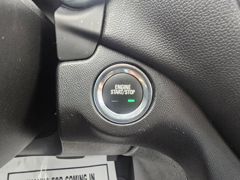 Used 2020 Chevrolet Equinox LT FWD image 36