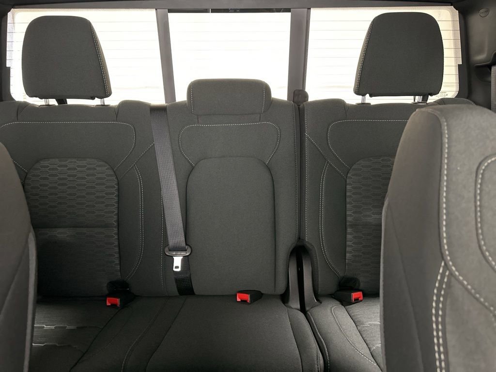 Used 2025 RAM 1500 Big Horn image 25