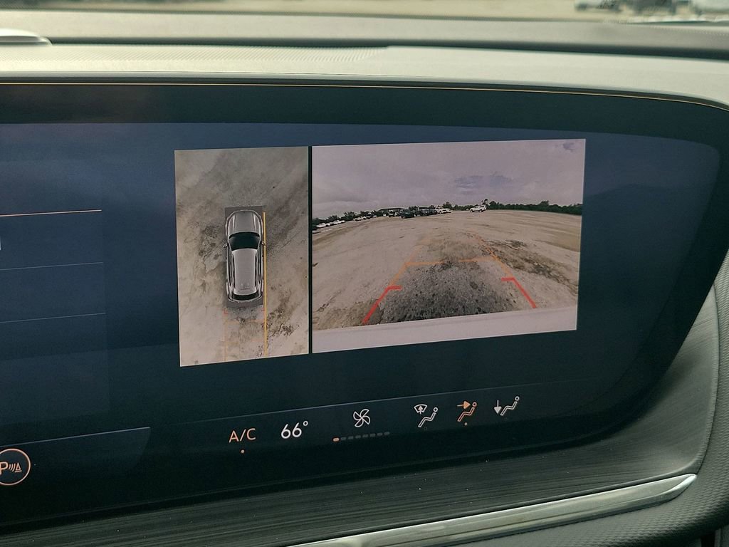 Used 2025 Buick Envision Preferred image 31