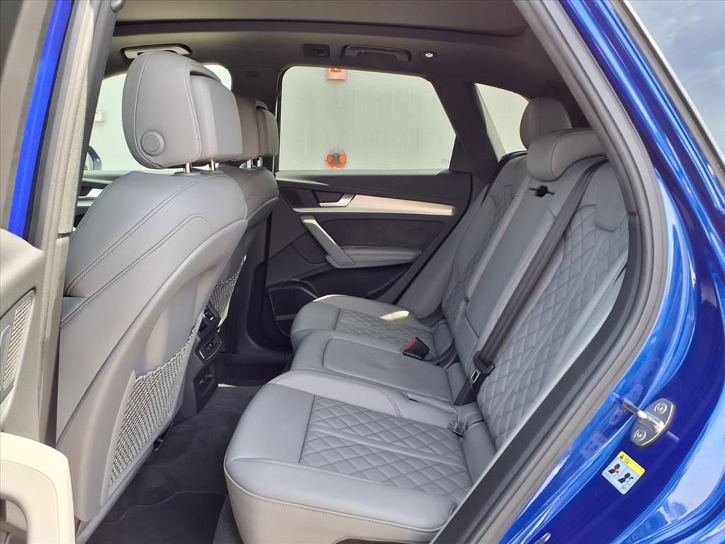 Used 2021 Audi SQ5 Premium Plus AWD/4WD image 21