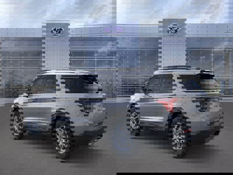 New 2026 Ford Explorer Active w/ Active Comfort Package image 4