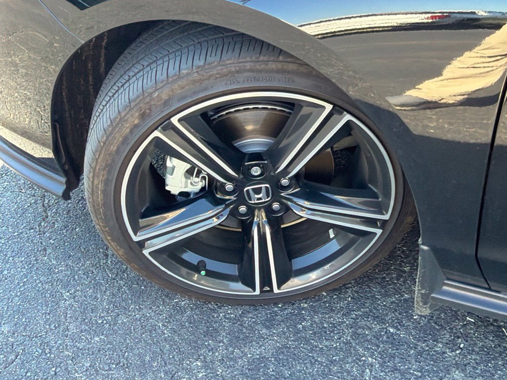 Used 2025 Honda Accord Sport image 23