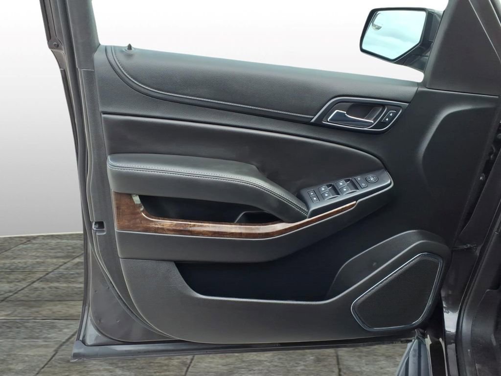 Used 2018 Chevrolet Tahoe LS RWD image 13