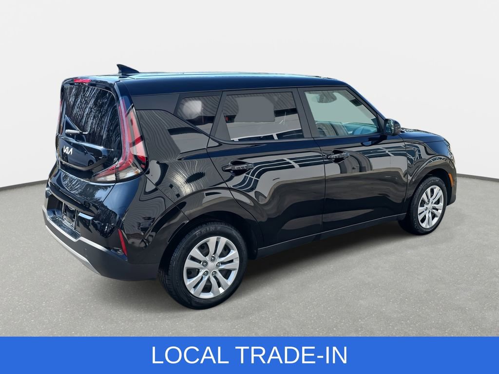 Used 2023 Kia Soul LX image 5