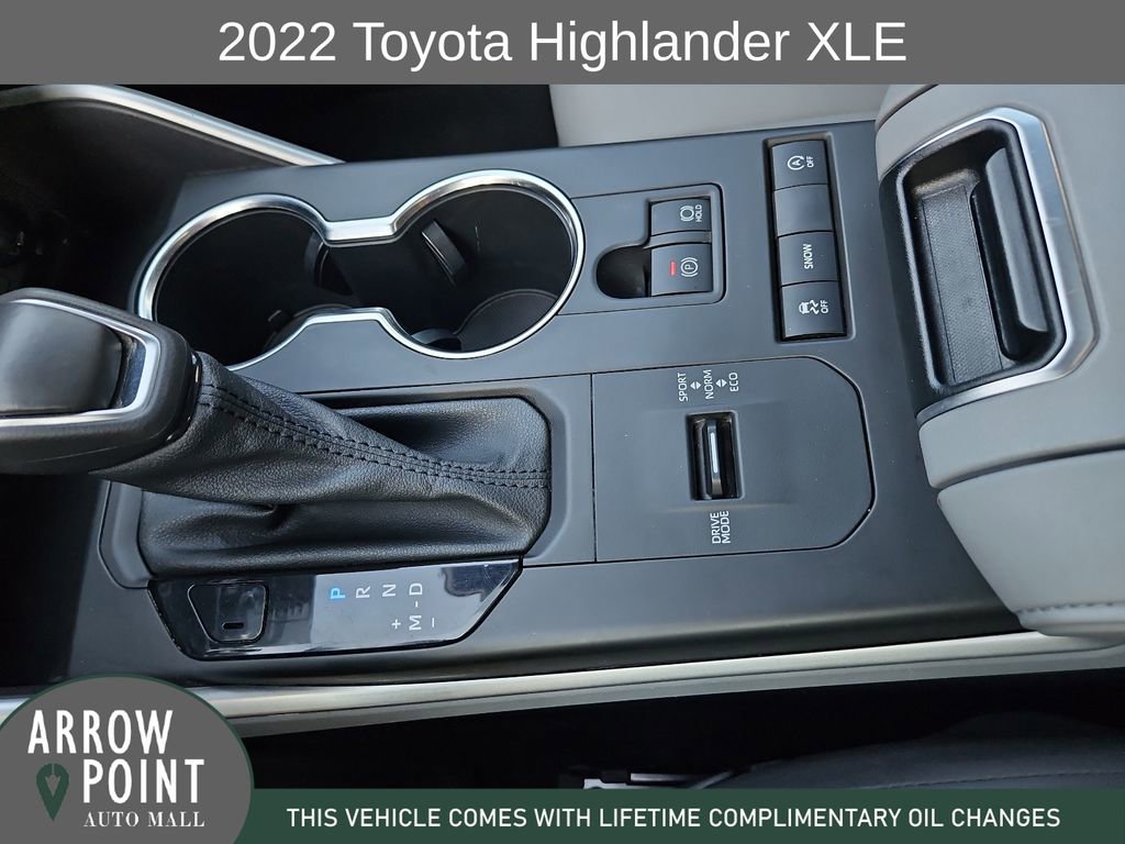 Used 2022 Toyota Highlander XLE image 27