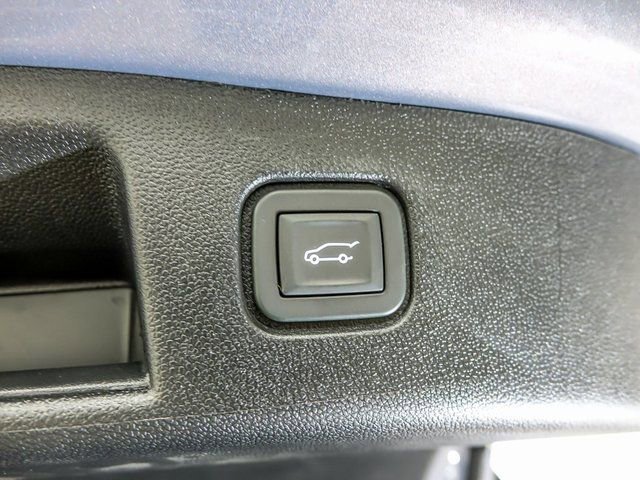 New 2026 Chevrolet Blazer EV LT image 9