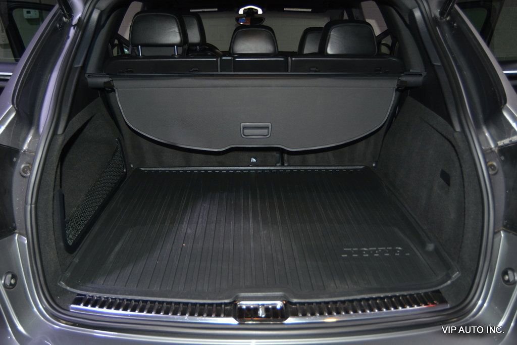 Used 2013 Porsche Cayenne image 28