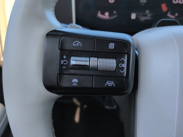 Used 2026 Hyundai Santa Fe SEL AWD/4WD image 24