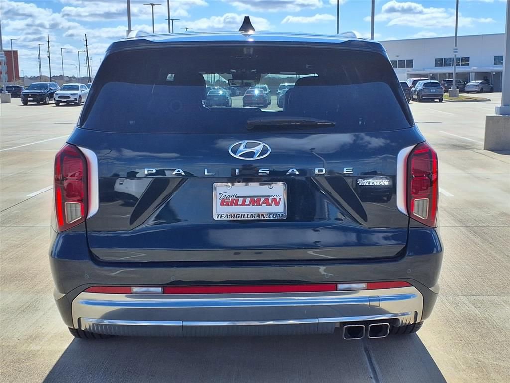 Used 2024 Hyundai Palisade Calligraphy image 6