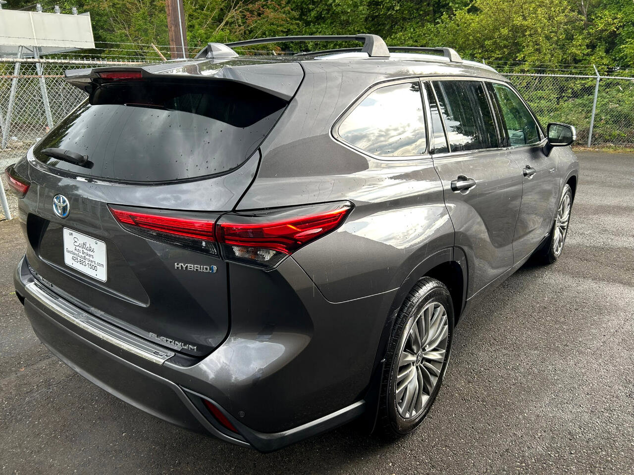 Used 2021 Toyota Highlander Platinum image 5