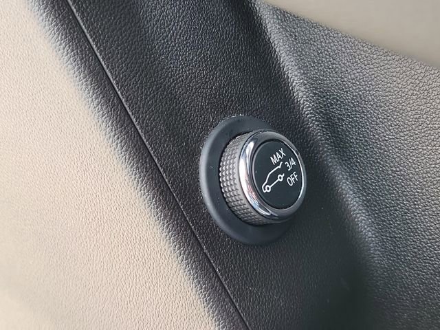 Certified 2023 Cadillac XT5 Premium Luxury w/ Technology Package image 12