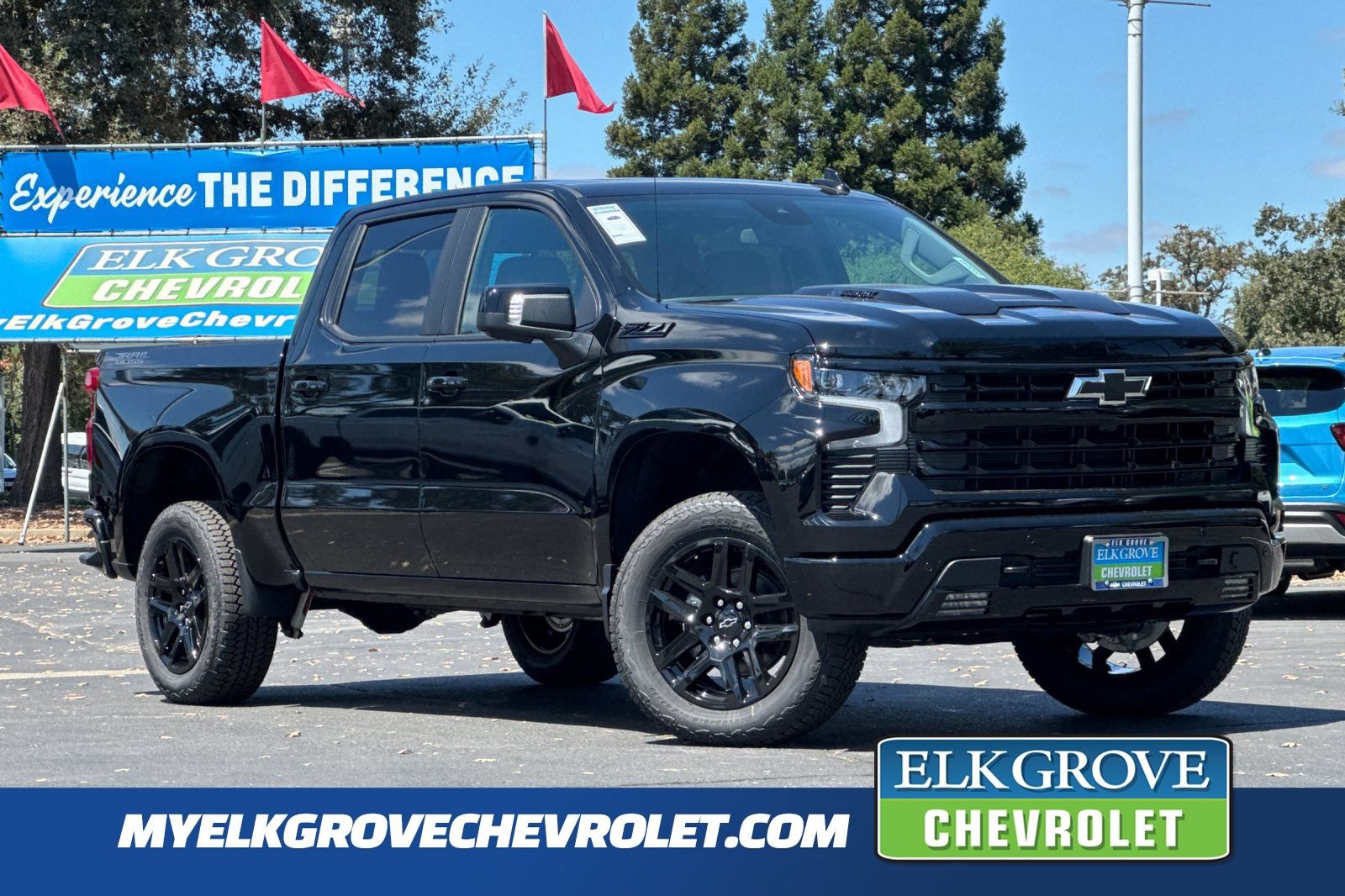 New 2026 Chevrolet Silverado 1500 LT Trail Boss w/ LT Trail Boss Premium Package AWD/4WD image 1