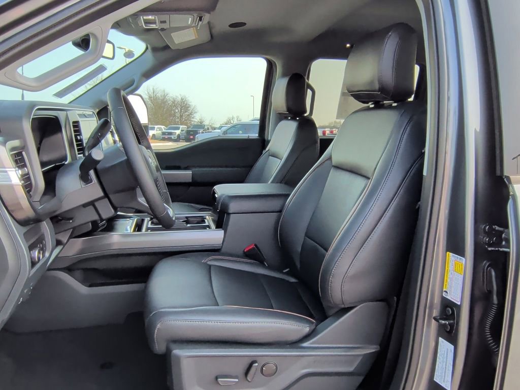 New 2026 Ford F350 Lariat image 12