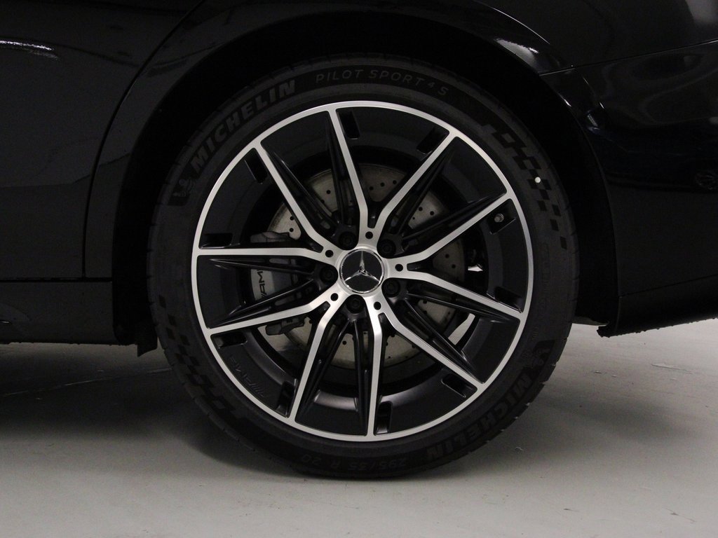 New 2026 Mercedes-Benz E 53 AMG e 4MATIC Sedan image 7