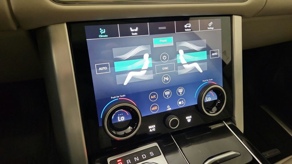 Used 2019 Land Rover Range Rover Supercharged AWD/4WD image 20