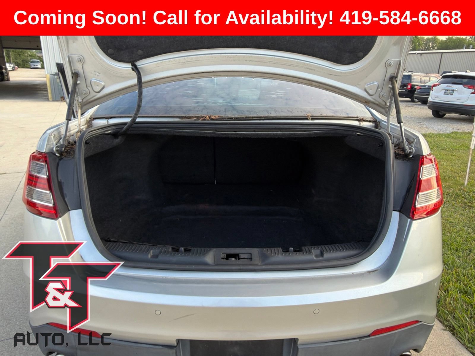 Used 2015 Ford Taurus Limited FWD image 7