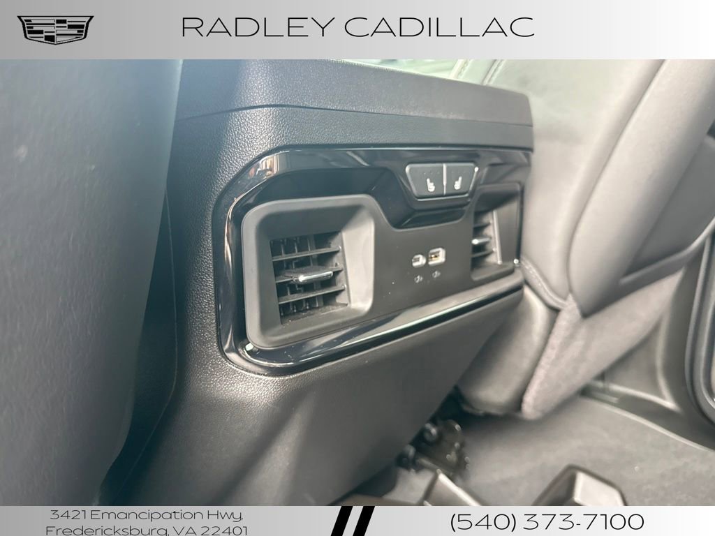 Used 2024 GMC Sierra 2500 AT4X image 12