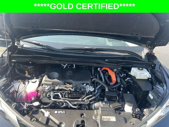 Certified 2025 Toyota Sienna Platinum AWD/4WD image 43