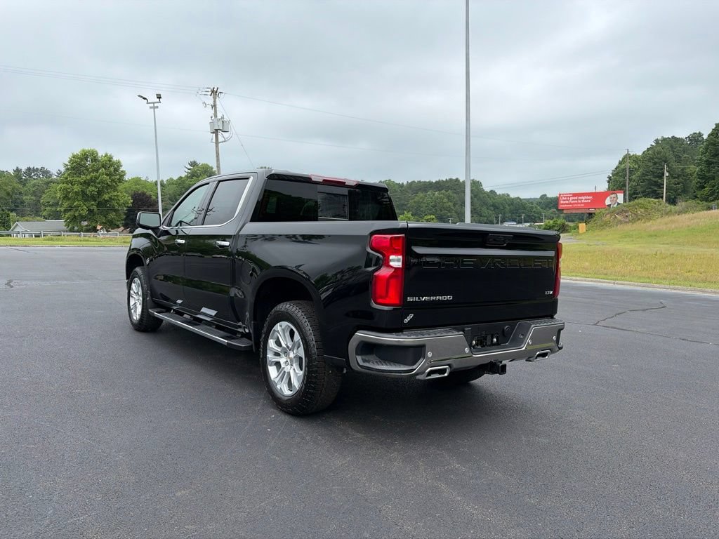 New 2026 Chevrolet Silverado 1500 LTZ w/ LTZ Premium Package AWD/4WD image 6