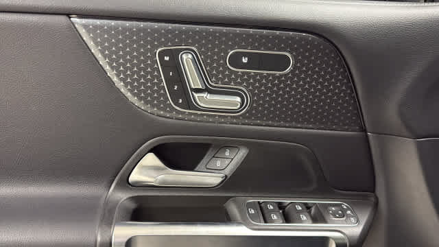 Certified 2026 Mercedes-Benz GLB 250 4MATIC image 15