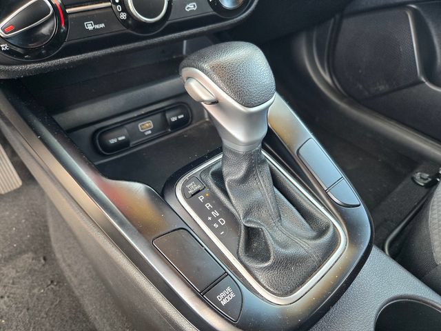 Used 2024 Kia Soul LX FWD image 13