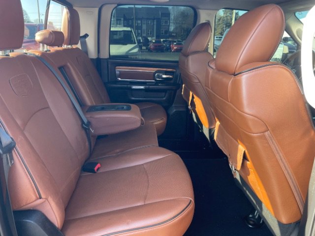 Used 2018 RAM 3500 Laramie Longhorn image 17
