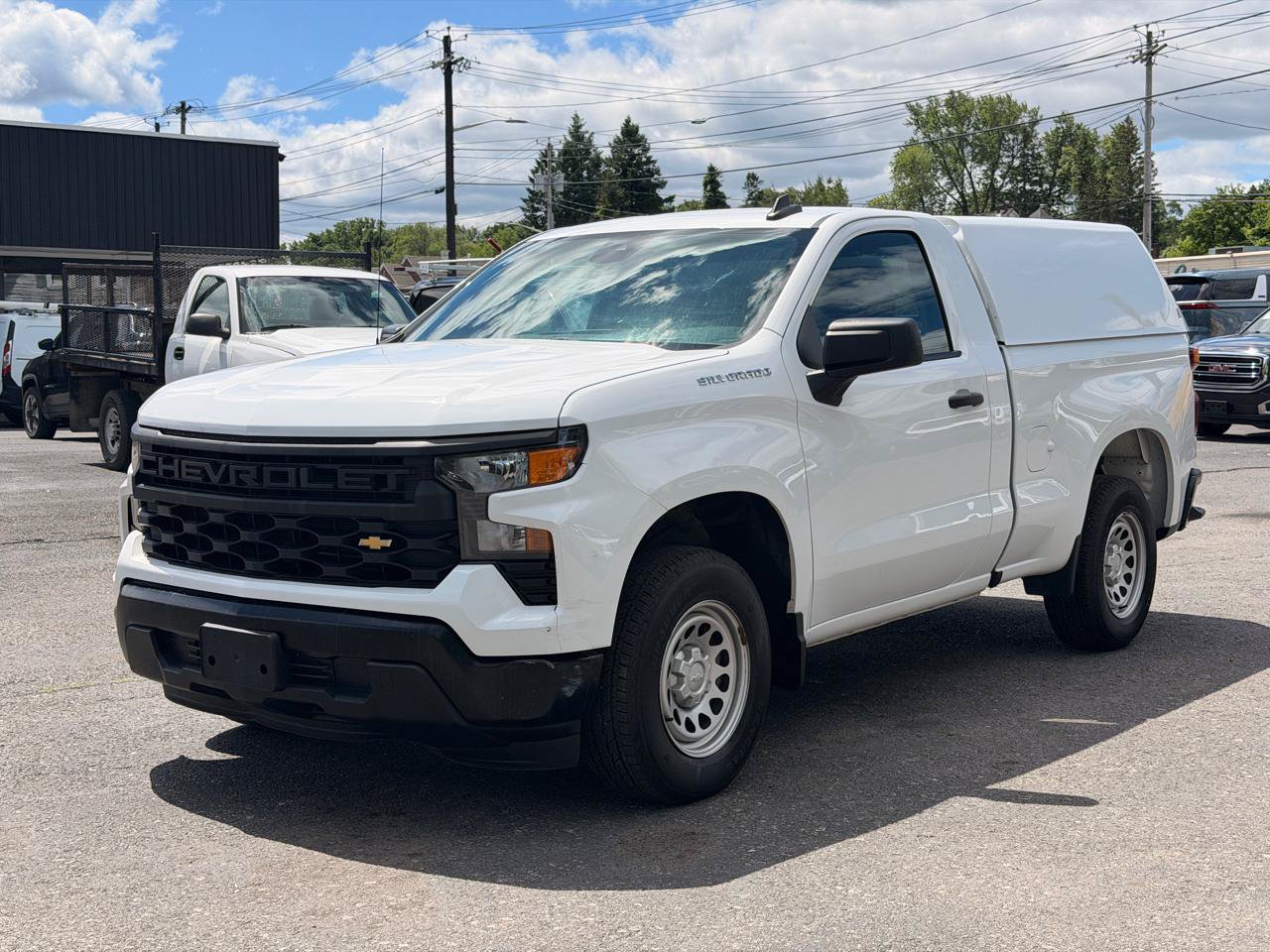 Used 2023 Chevrolet Silverado 1500 W/T RWD image 3
