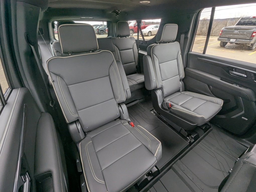 New 2026 Chevrolet Suburban Premier image 15
