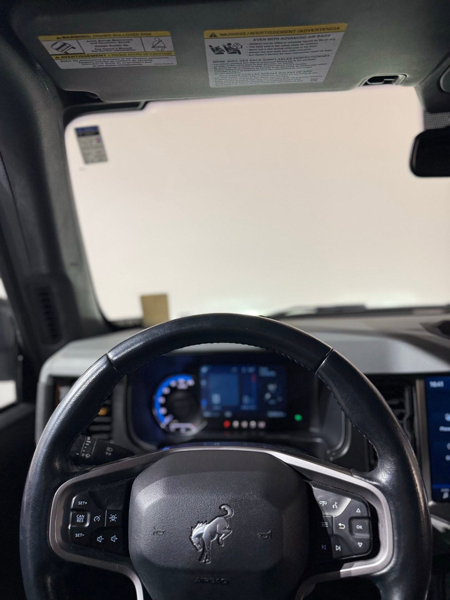 Used 2021 Ford Bronco Badlands image 52