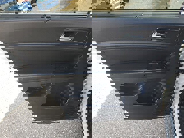 Used 2019 Volkswagen Atlas SE w/ Towing Package image 9