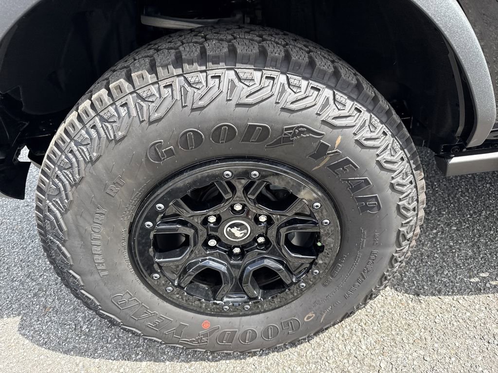 New 2025 Ford Bronco Badlands w/ Sasquatch Package AWD/4WD image 11