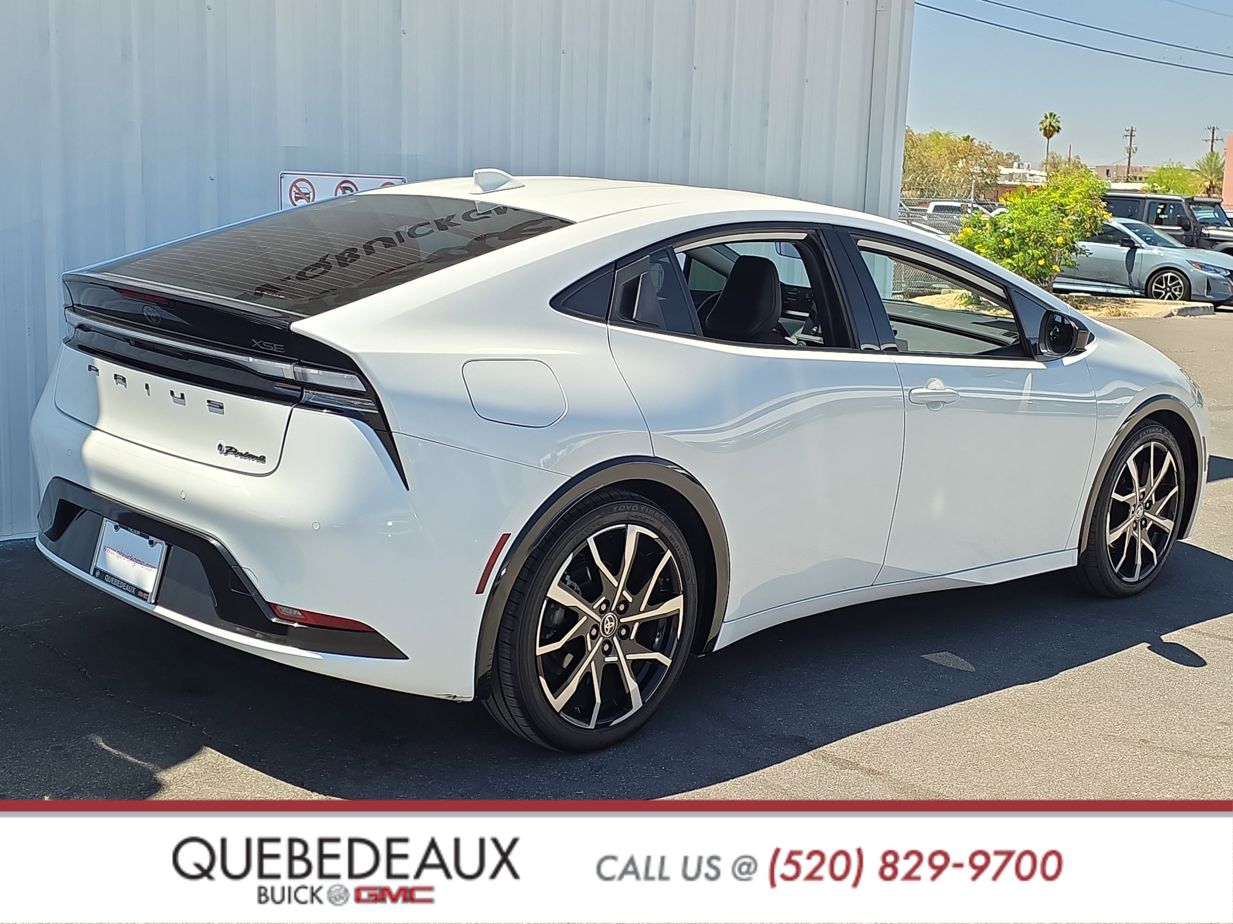 Used 2023 Toyota Prius Prime FWD image 7