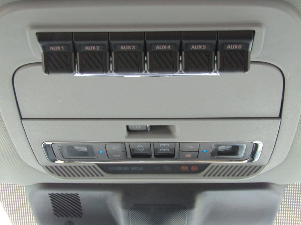 New 2025 Ford F350 Lariat w/ Lariat Ultimate Package image 41