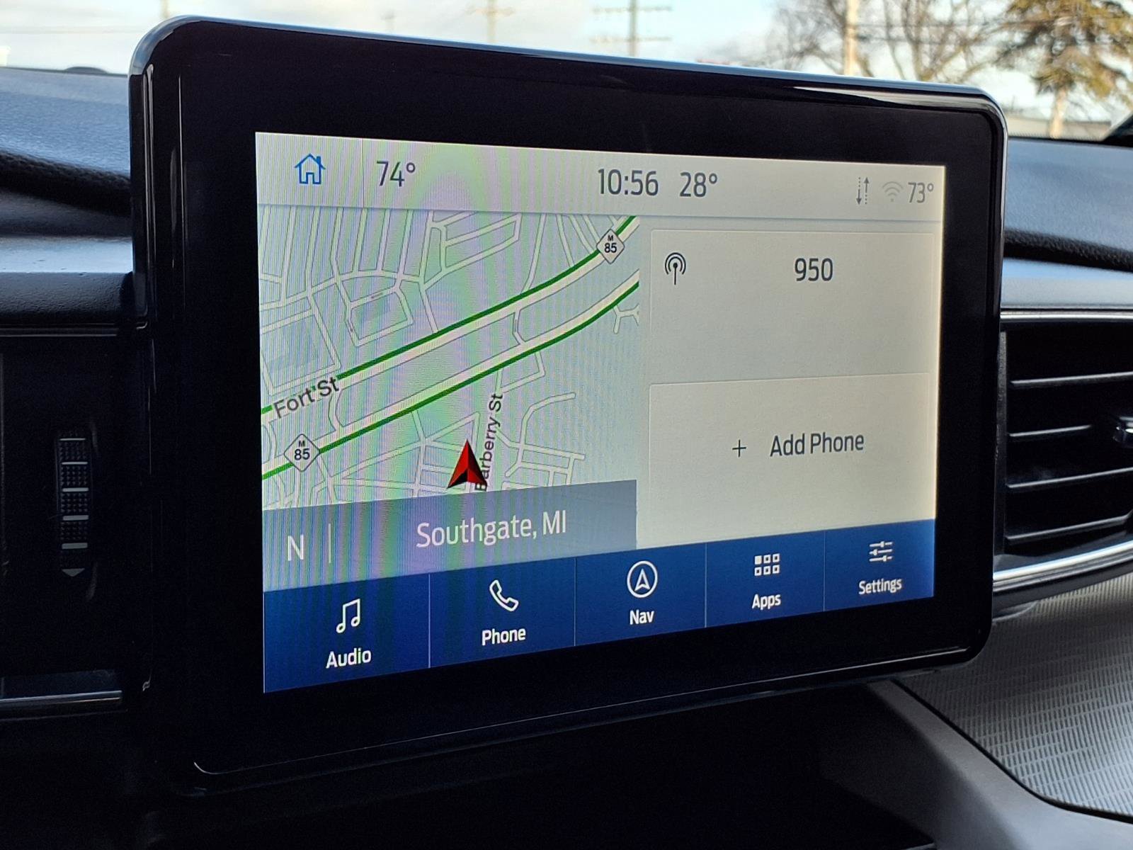 Used 2023 Ford Explorer XLT w/ Equipment Group 202A image 13