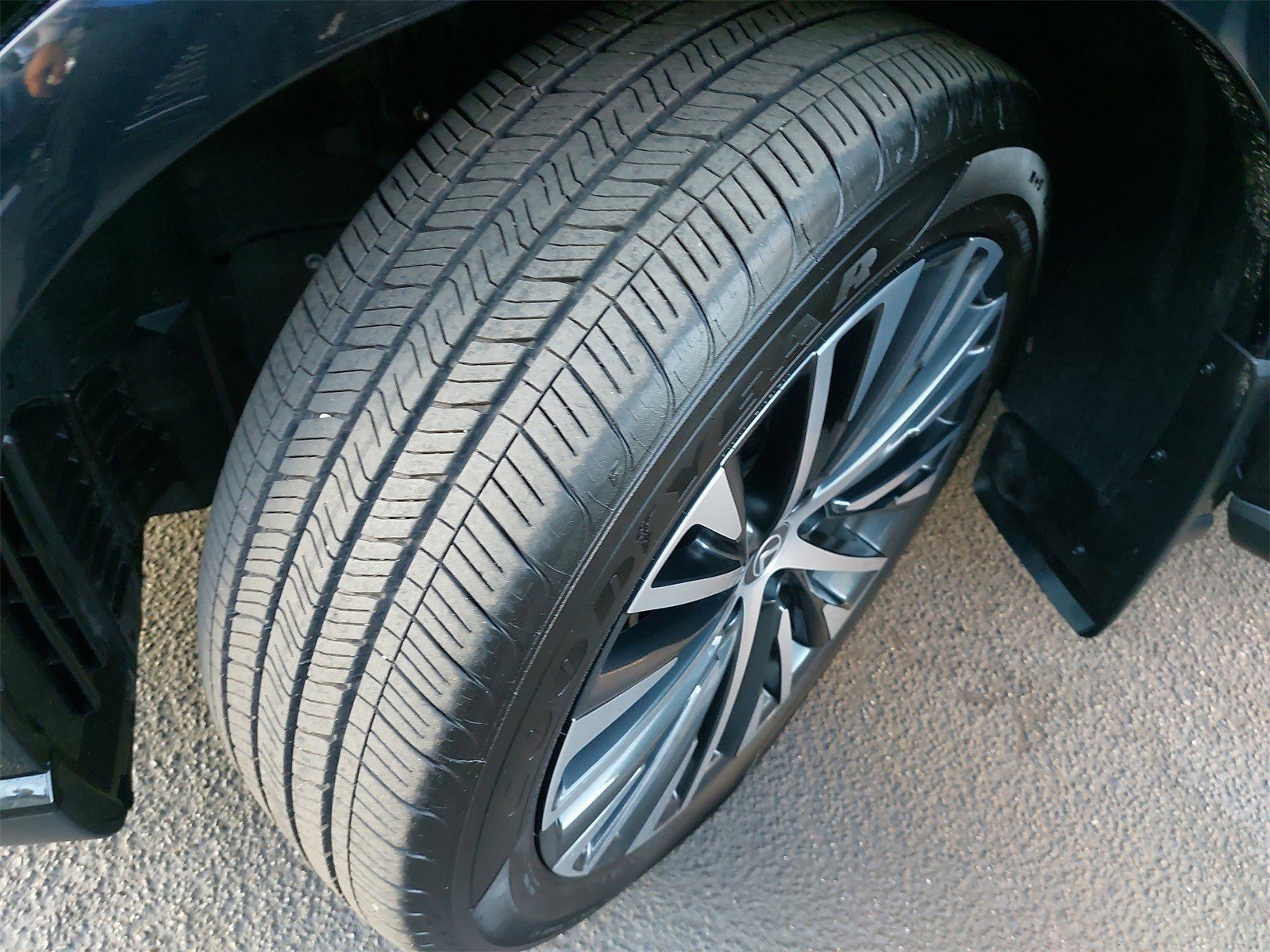 Used 2025 Lexus RX 350 image 37