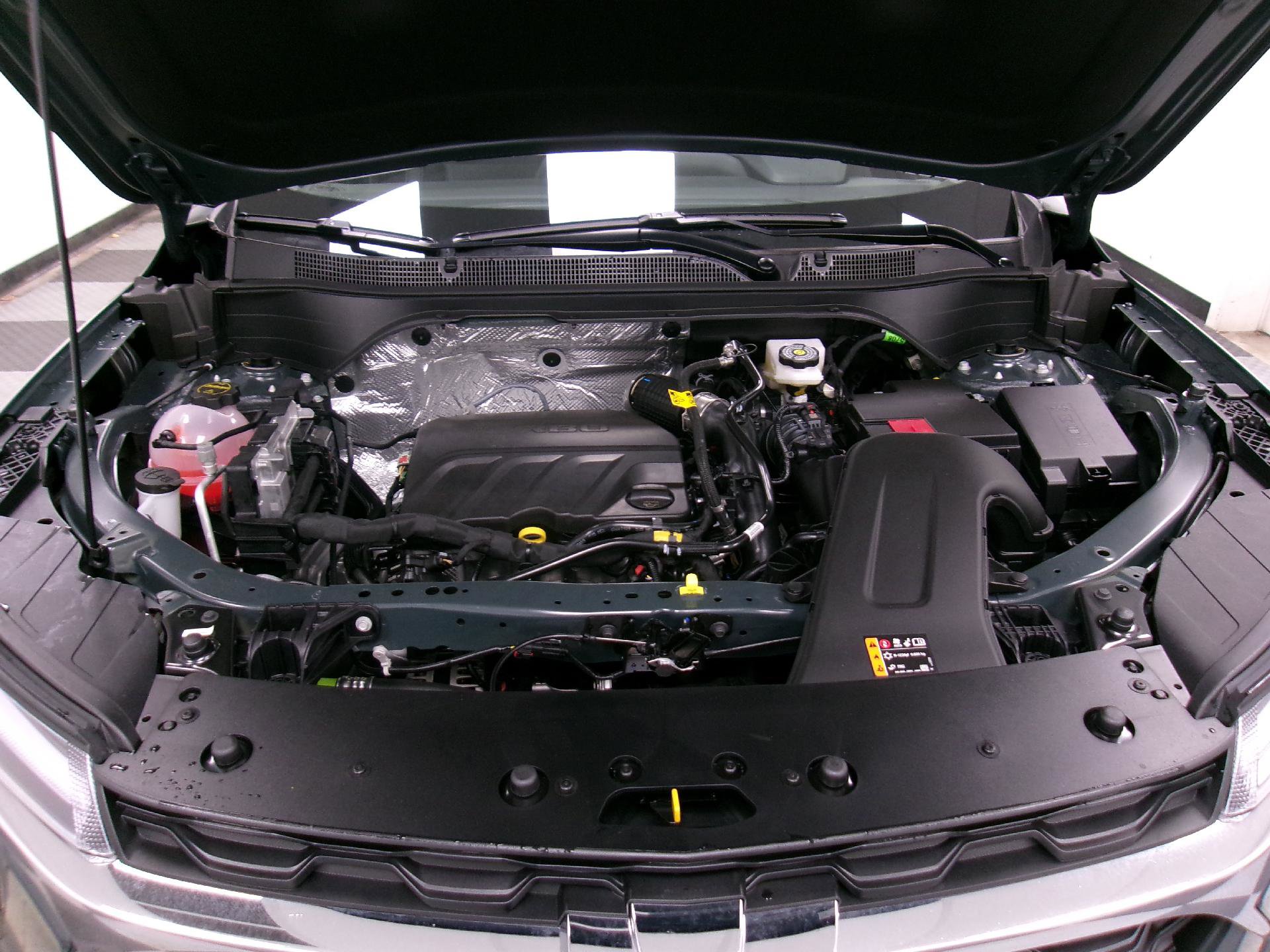 New 2026 Chevrolet Trax LT w/ Driver Confidence Package image 17