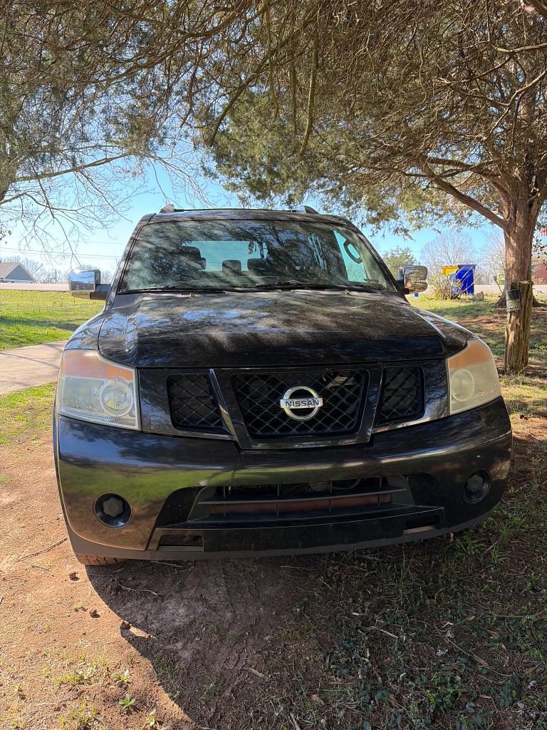 Used 2012 Nissan Armada SV image 11