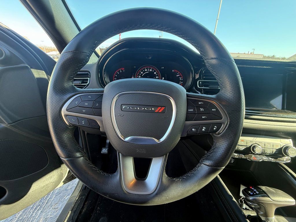 Used 2023 Dodge Durango SXT Launch Edition image 7