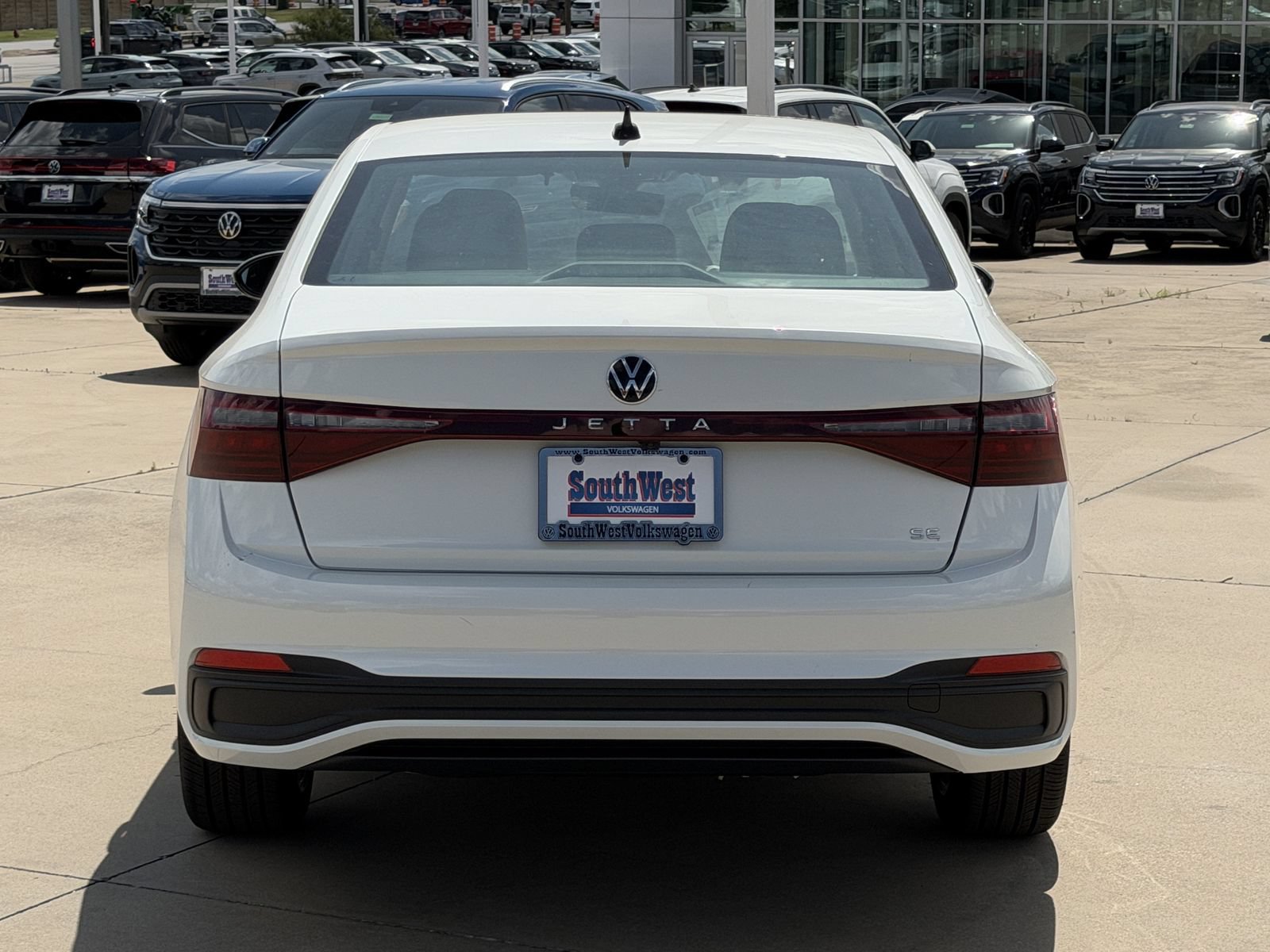 New 2026 Volkswagen Jetta SE FWD image 5